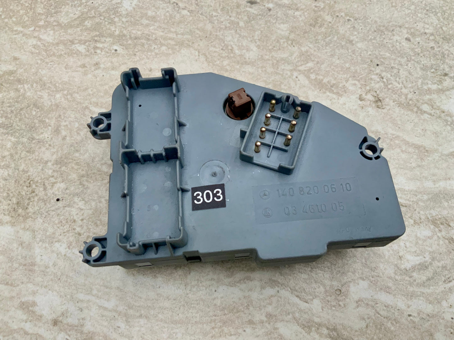 OEM Used Mercedes W140/C140 Front right seat control switch A1408200610 #303
