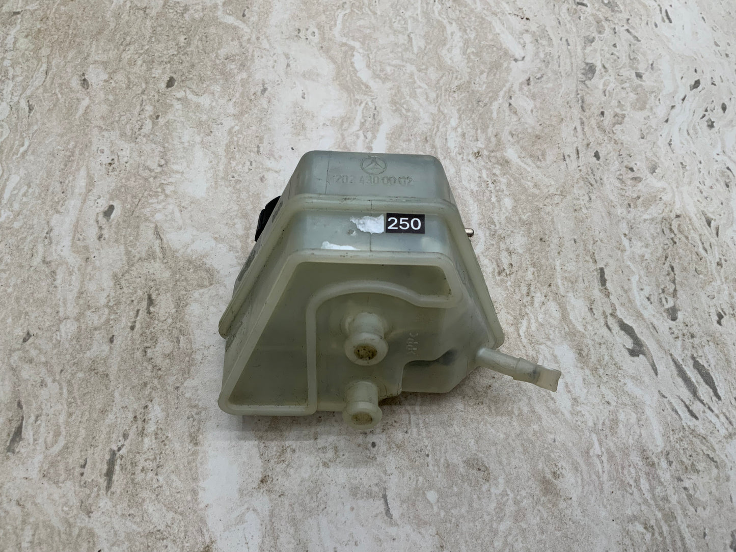 OEM Used Mercedes W140/C140 Break fluid reservoir A2024300002 #250-1