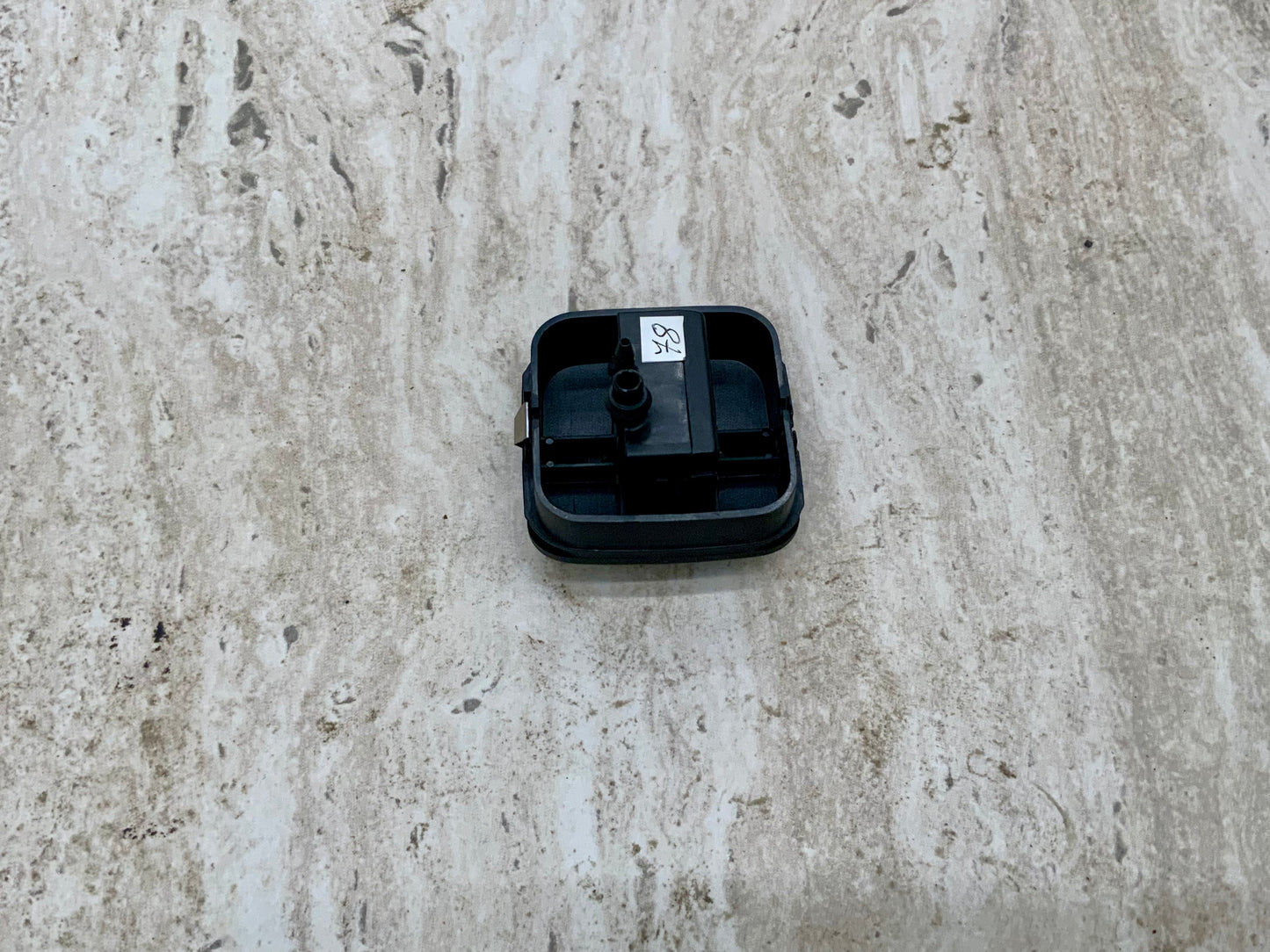 OEM Used Mercedes W2207c215/R230 Lumbar support switch A2208000878 #78-1