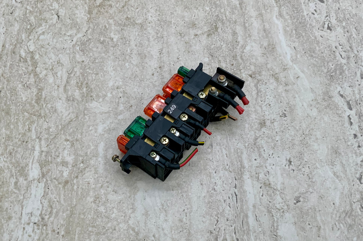 OEM Used Mercedes W140/C140 S-class/CL-class fuse box A08554306 #249-1