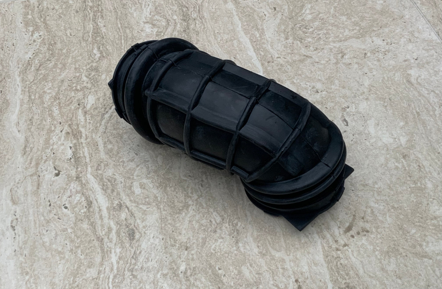 Mercedes Intake pipe/boot for W140 S600 v12 M120 Engine A