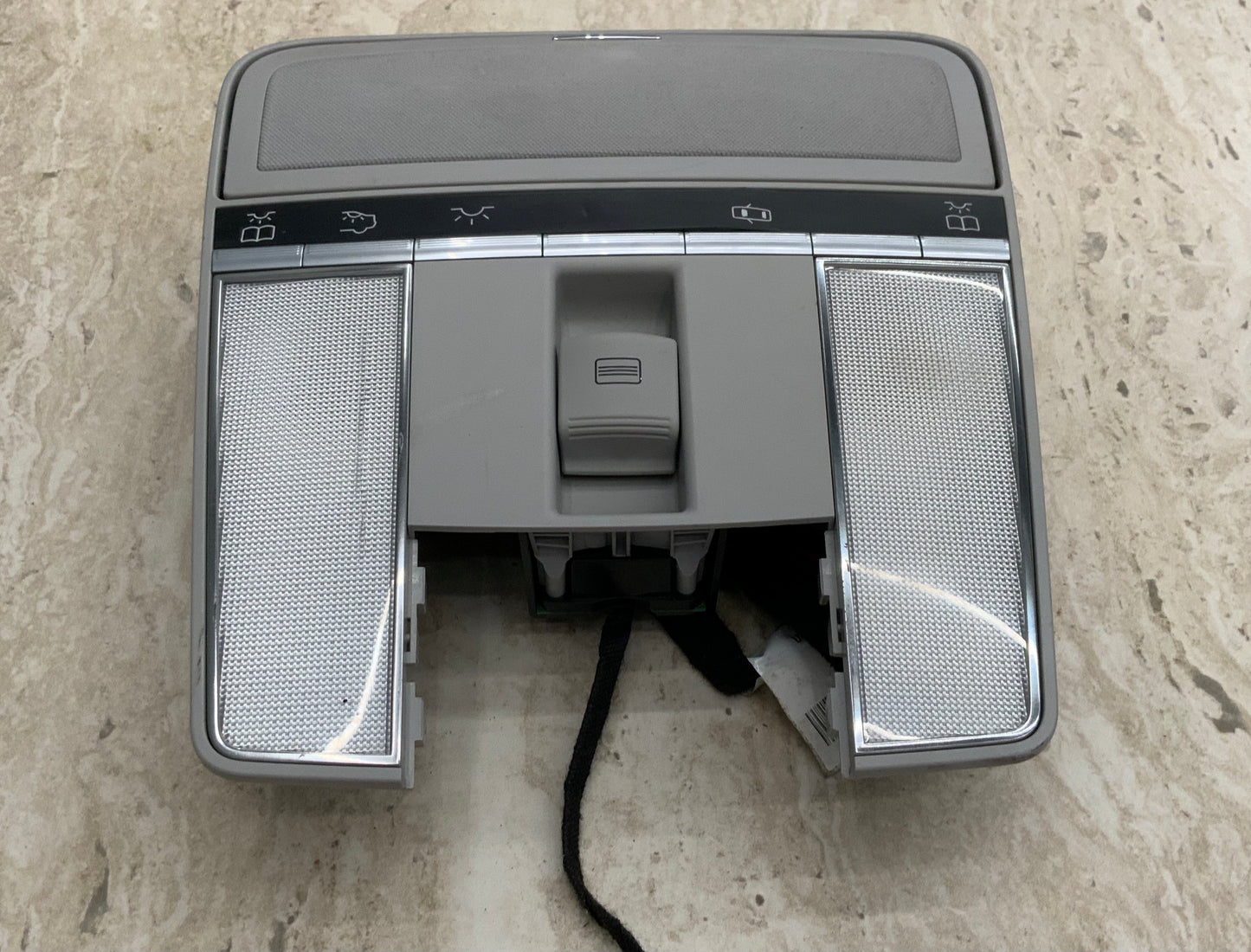 OEM Used Mercedes W221/C216 S-class interior dome light A2168204385 #241-1