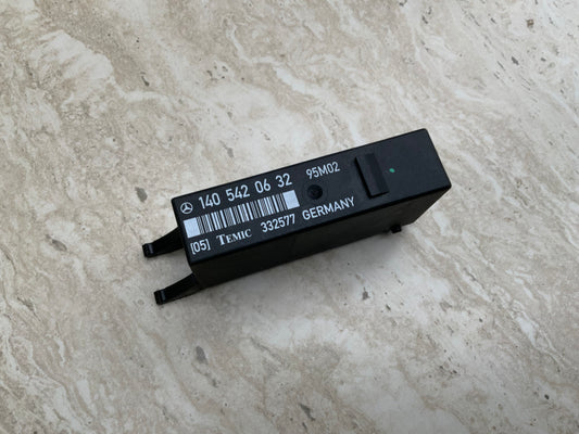 OEM Used Mercedes W140/C140 Blinker hazard warning relay unit A1405420632 #244
