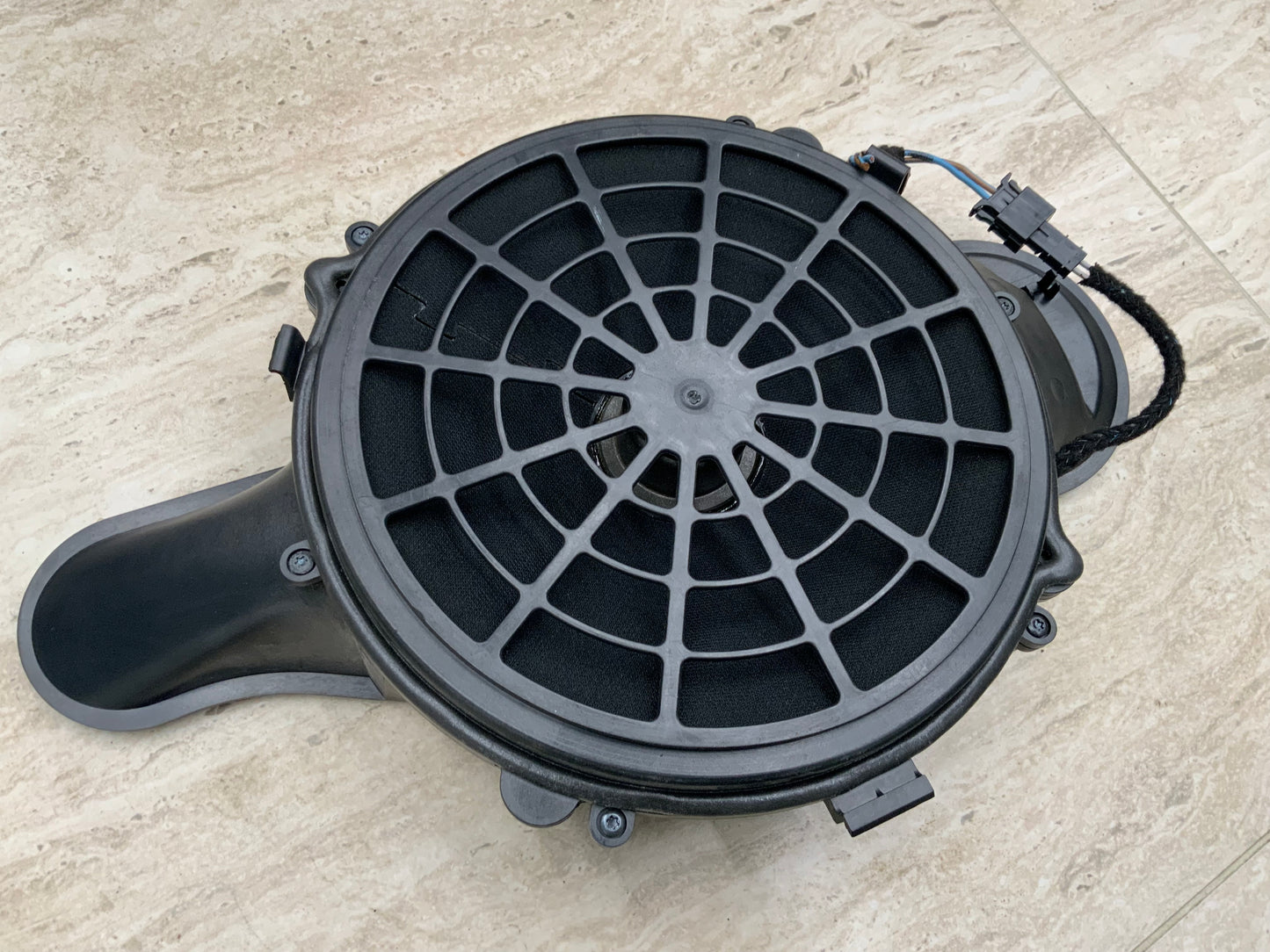 OEM Used Mercedes W220 S-class subwoofer A2208200602 #403